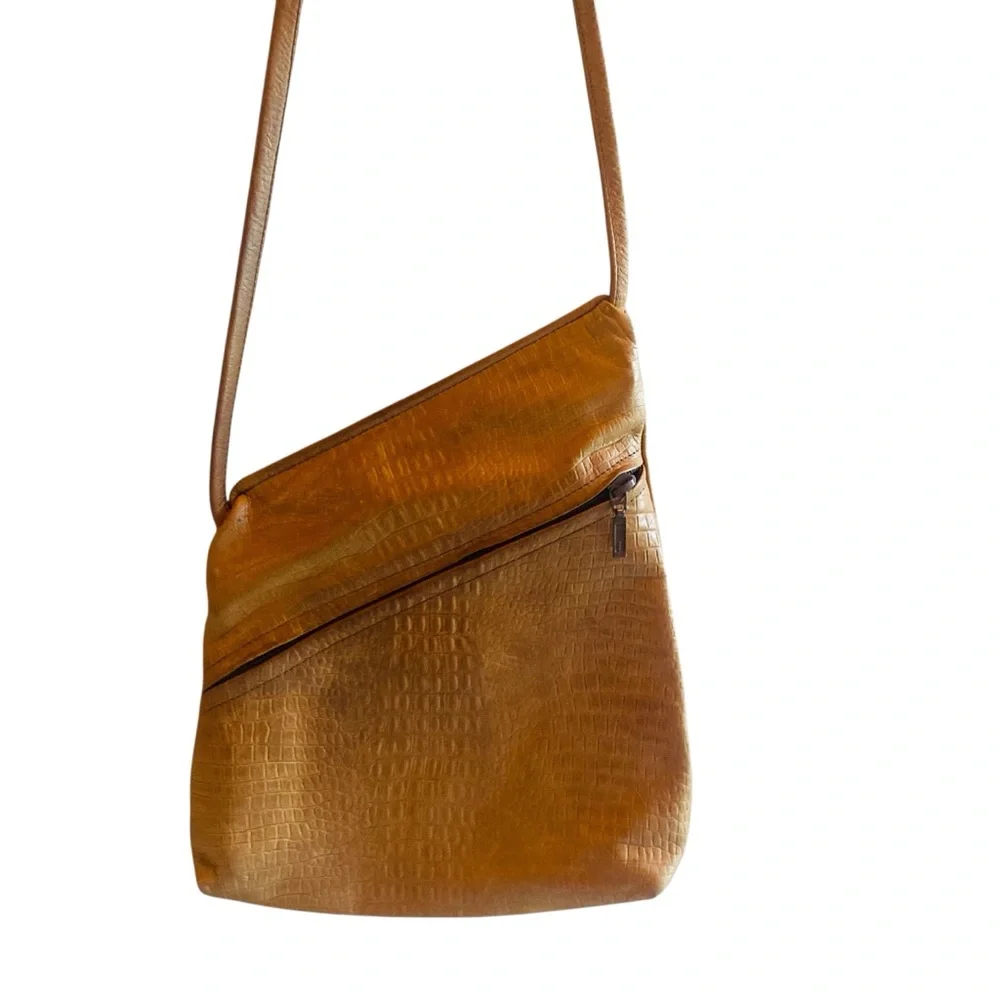 THOMAS LEATHERS New Angle Bag Brown Leather Crossbody - Picture 3 of 7
